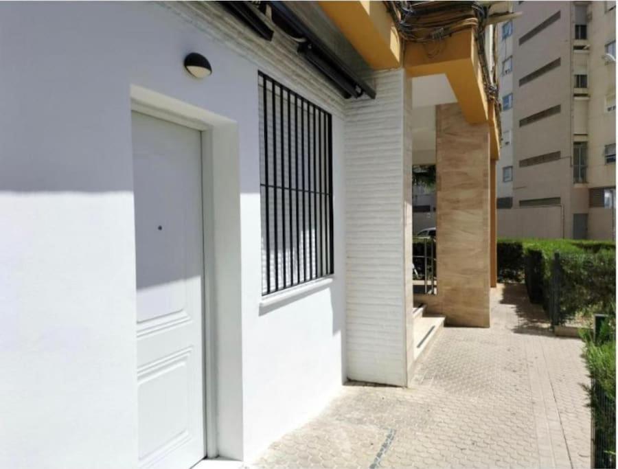 Apartamento Triana Arellano Севилья Экстерьер фото