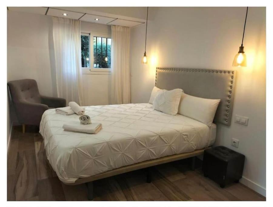 Apartamento Triana Arellano Севилья Экстерьер фото